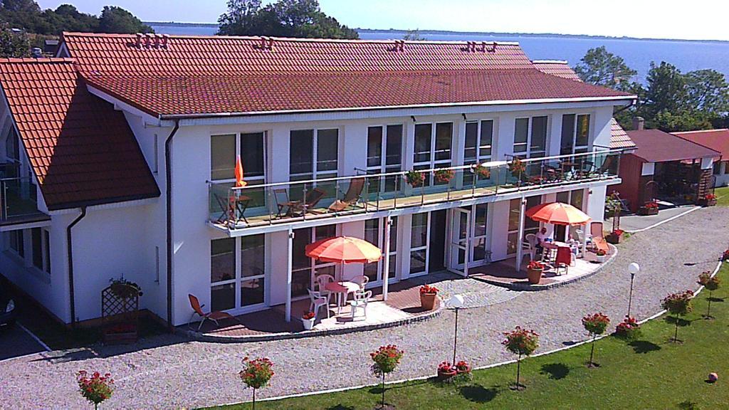 Eugen Apartments Swarzewo Kültér fotó